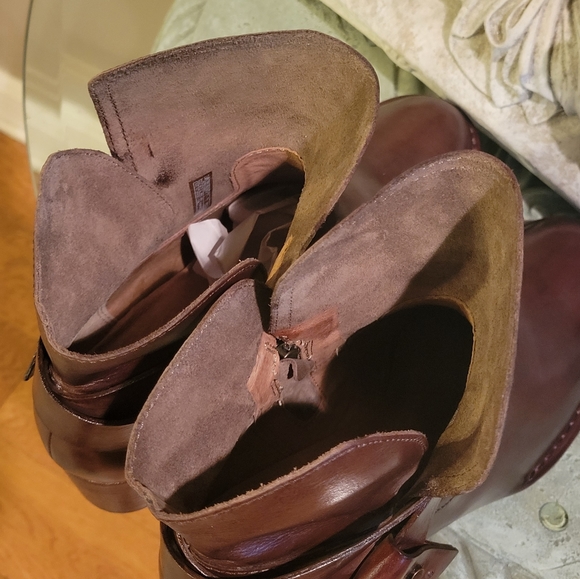 Ugg Elysium Leather Boot in Brown 9.5 #443 - Picture 6 of 17